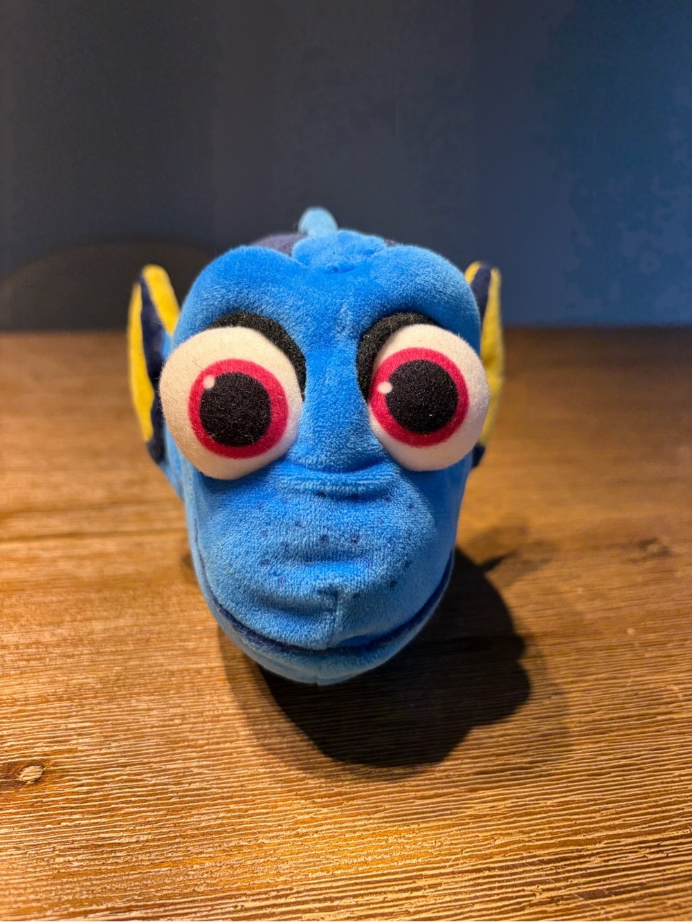 Disney - Finding Nemo - Authentic Dory Blue Plush Fish